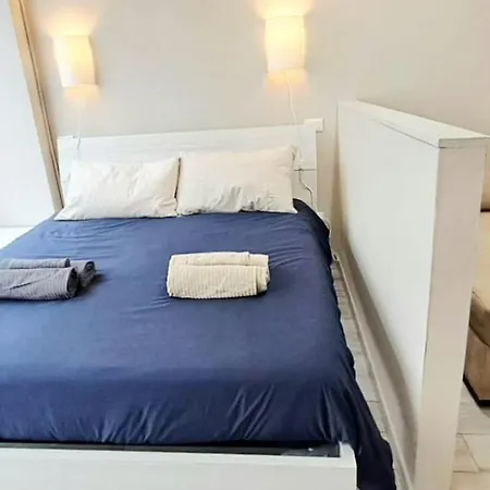 Venice Apartment *
